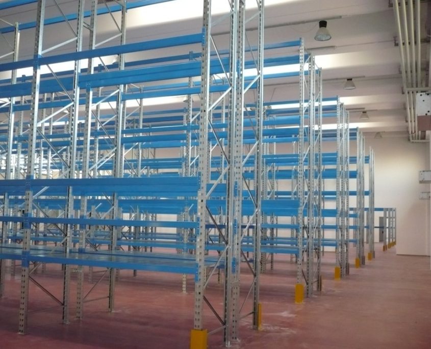 Scaffalature, norme PORTAPALLET norme per la manutenzione delle scaffalature industriali
