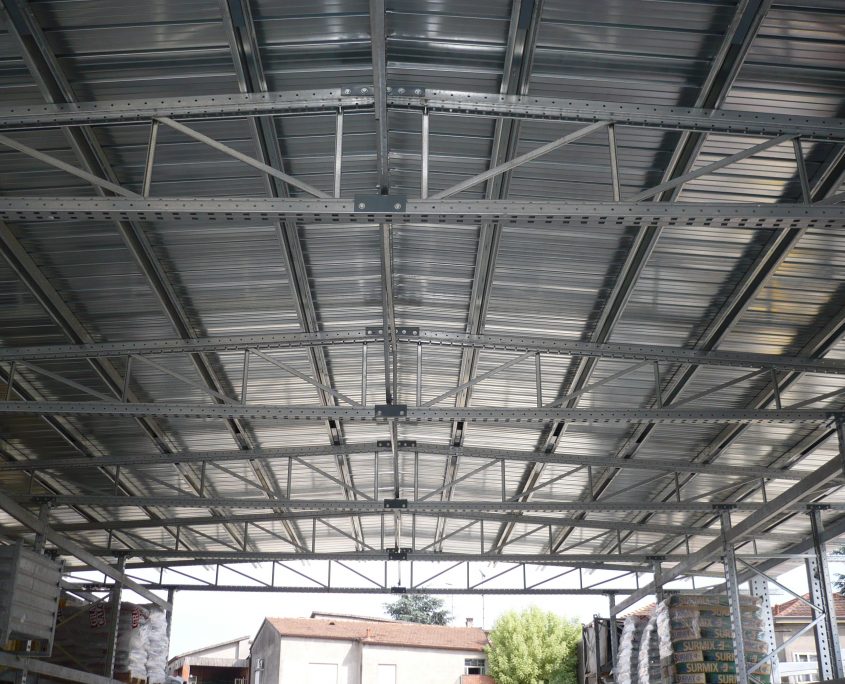 Portapallets con tettoia modello Autoportante
