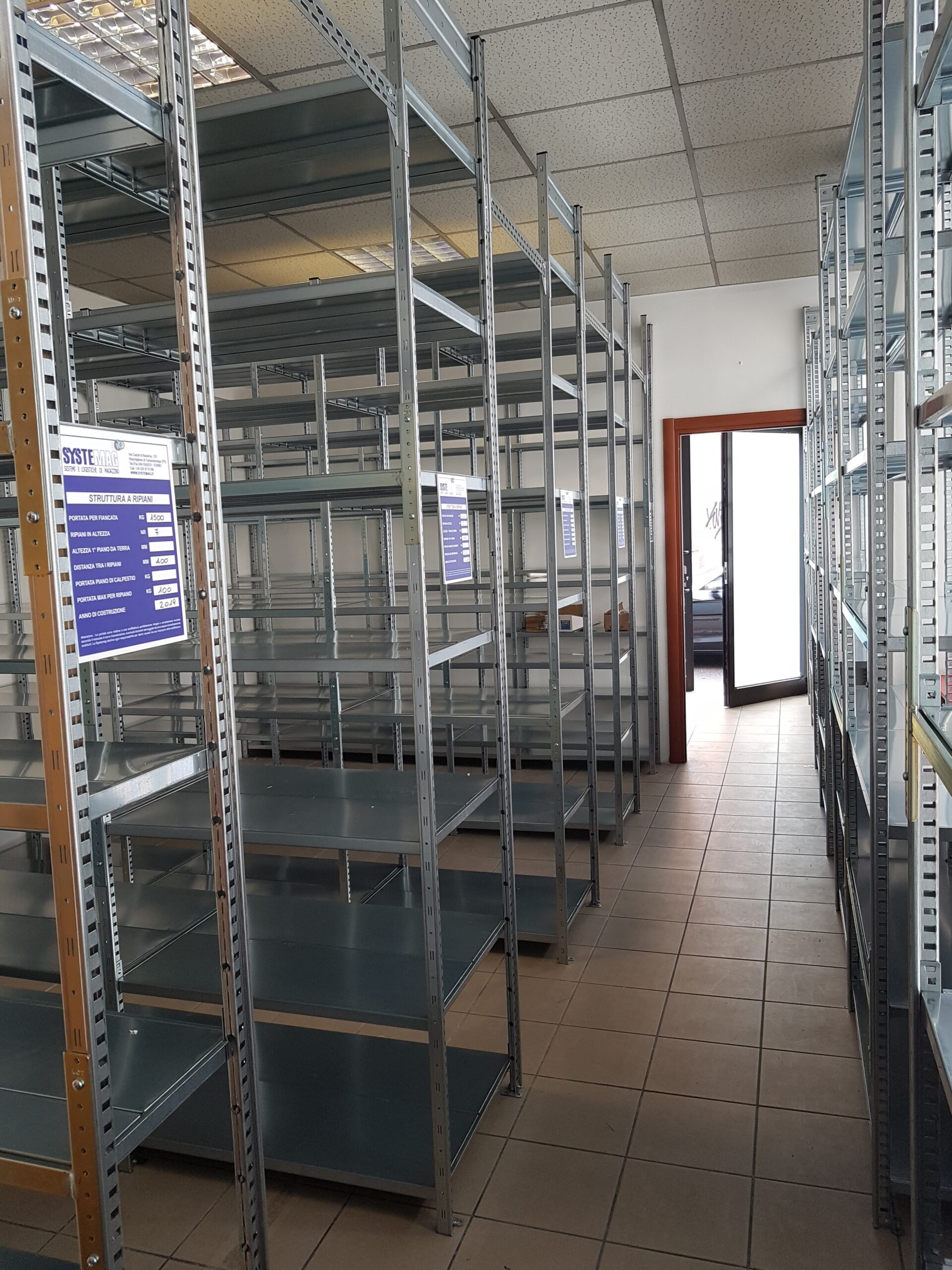 Scaffale per archivio Padova - Settembre 2020